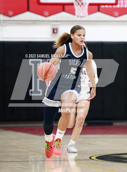 Thumbnail 1 in Sierra Canyon vs Brentwood School (Harvard-Westlake Tournament) photogallery.
