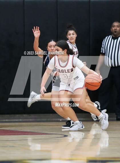Thumbnail 2 in Sierra Canyon vs Brentwood School (Harvard-Westlake Tournament) photogallery.