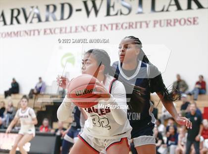 Thumbnail 1 in Sierra Canyon vs Brentwood School (Harvard-Westlake Tournament) photogallery.
