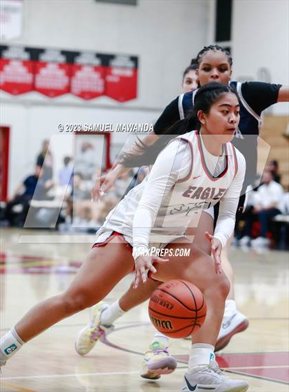 Thumbnail 3 in Sierra Canyon vs Brentwood School (Harvard-Westlake Tournament) photogallery.