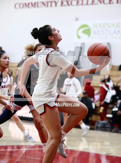 Thumbnail 1 in Sierra Canyon vs Brentwood School (Harvard-Westlake Tournament) photogallery.