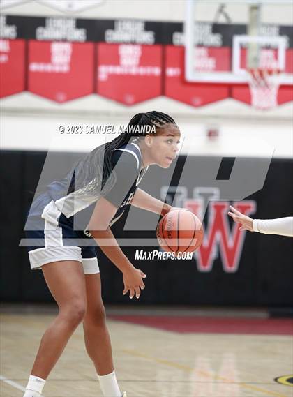 Thumbnail 1 in Sierra Canyon vs Brentwood School (Harvard-Westlake Tournament) photogallery.