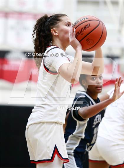 Thumbnail 1 in Sierra Canyon vs Brentwood School (Harvard-Westlake Tournament) photogallery.