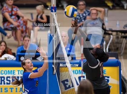 Thumbnail 1 in Independence @ Bakersfield Christian photogallery.