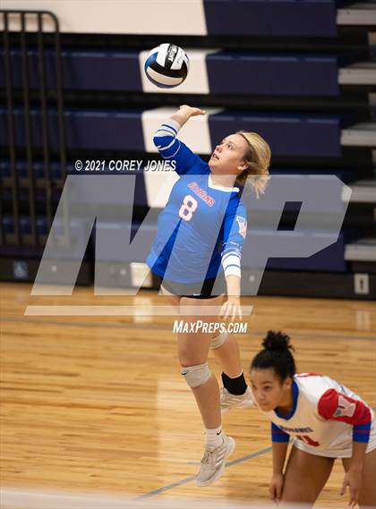 Thumbnail 2 in Veterans vs Northside photogallery.