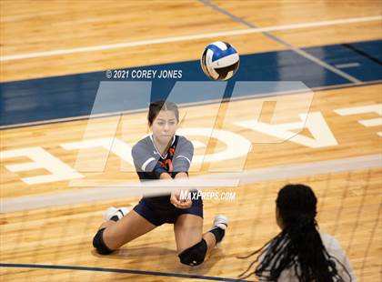 Thumbnail 1 in Veterans vs Northside photogallery.