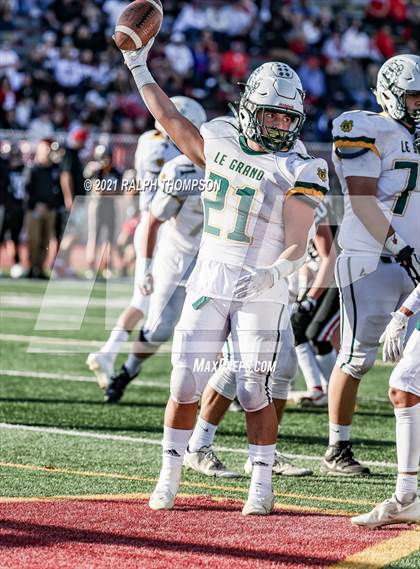 Thumbnail 3 in Woodland Christian vs. Le Grand (CIF SJS D-7 Final) photogallery.