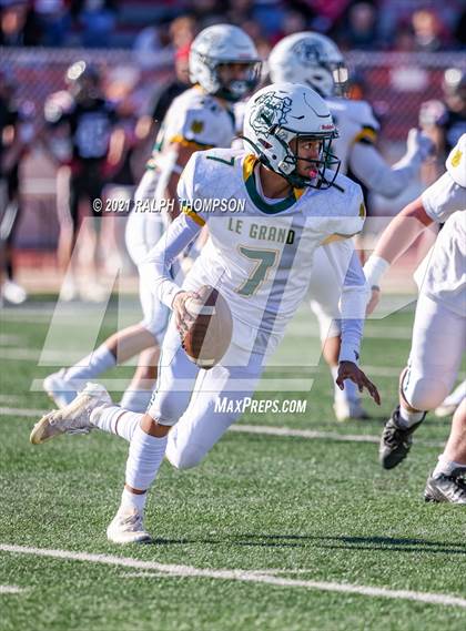 Thumbnail 1 in Woodland Christian vs. Le Grand (CIF SJS D-7 Final) photogallery.
