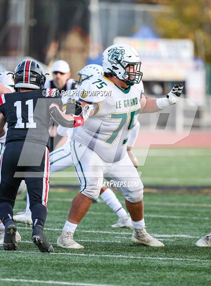 Thumbnail 3 in Woodland Christian vs. Le Grand (CIF SJS D-7 Final) photogallery.