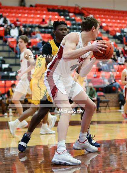 Thumbnail 2 in Argyle vs. Western Hills (UIL 4A Bi-Disttrict Playoff) photogallery.