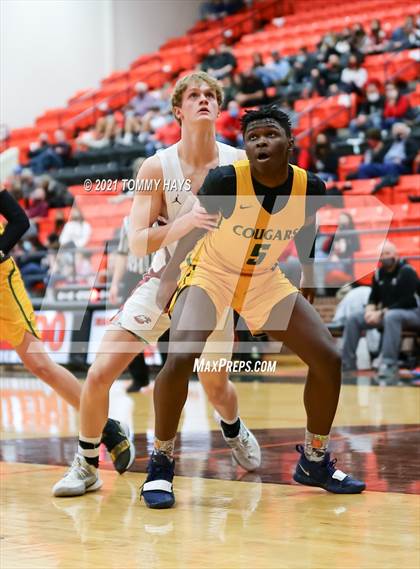 Thumbnail 2 in Argyle vs. Western Hills (UIL 4A Bi-Disttrict Playoff) photogallery.