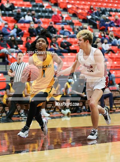 Thumbnail 3 in Argyle vs. Western Hills (UIL 4A Bi-Disttrict Playoff) photogallery.