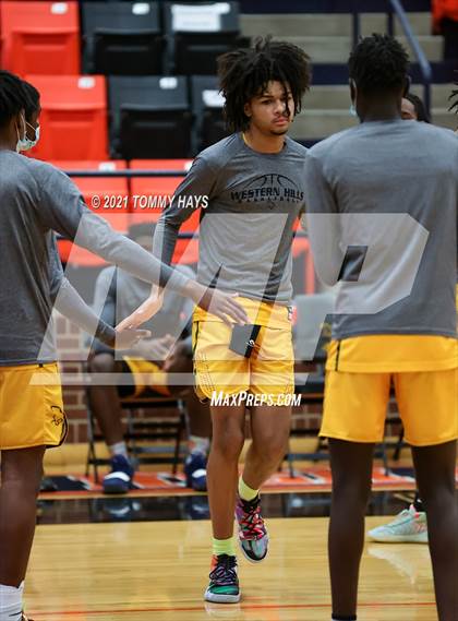 Thumbnail 1 in Argyle vs. Western Hills (UIL 4A Bi-Disttrict Playoff) photogallery.