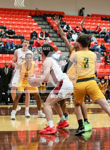Thumbnail 3 in Argyle vs. Western Hills (UIL 4A Bi-Disttrict Playoff) photogallery.