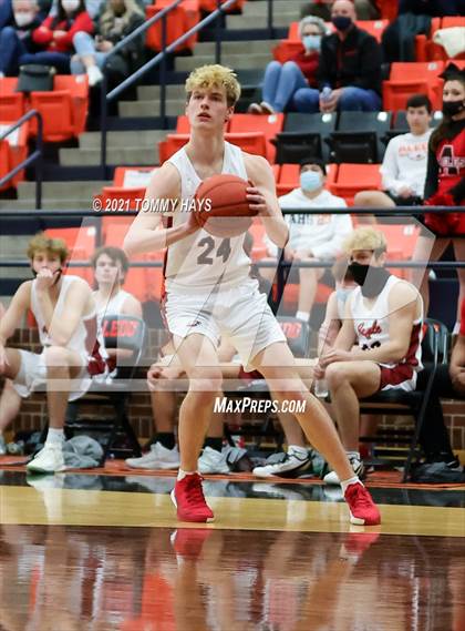 Thumbnail 2 in Argyle vs. Western Hills (UIL 4A Bi-Disttrict Playoff) photogallery.