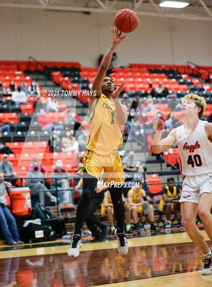Thumbnail 3 in Argyle vs. Western Hills (UIL 4A Bi-Disttrict Playoff) photogallery.