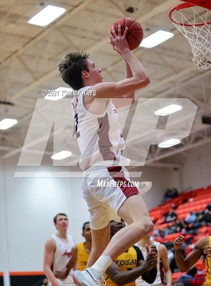 Thumbnail 3 in Argyle vs. Western Hills (UIL 4A Bi-Disttrict Playoff) photogallery.