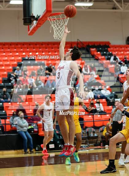 Thumbnail 2 in Argyle vs. Western Hills (UIL 4A Bi-Disttrict Playoff) photogallery.