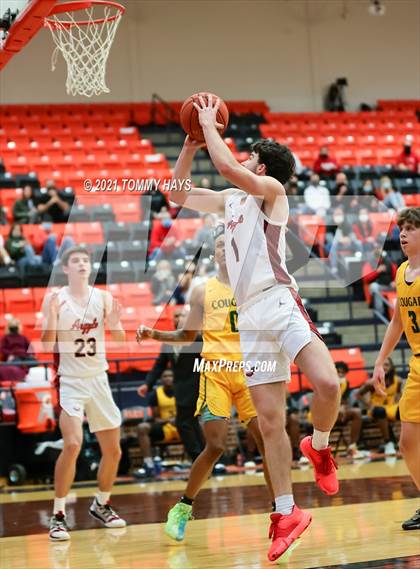 Thumbnail 2 in Argyle vs. Western Hills (UIL 4A Bi-Disttrict Playoff) photogallery.