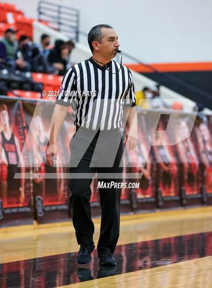 Thumbnail 3 in Argyle vs. Western Hills (UIL 4A Bi-Disttrict Playoff) photogallery.