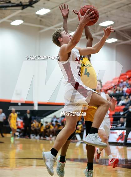 Thumbnail 2 in Argyle vs. Western Hills (UIL 4A Bi-Disttrict Playoff) photogallery.