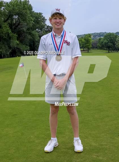 Thumbnail 1 in UIL 2A Golf Finals (Awards) photogallery.