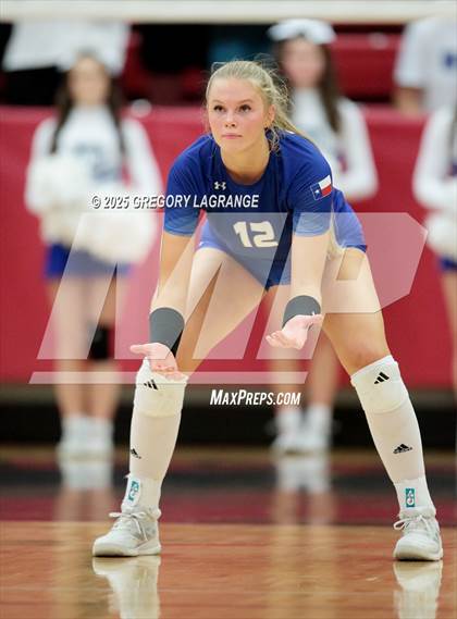 Thumbnail 2 in Allen vs Byron Nelson (UIL 6A D1 Volleyball Region Semi-final) photogallery.