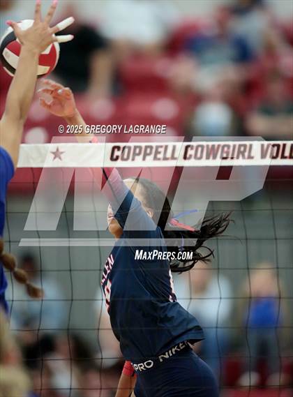 Thumbnail 1 in Allen vs Byron Nelson (UIL 6A Volleyball Regional Semi-finals Division 1) photogallery.