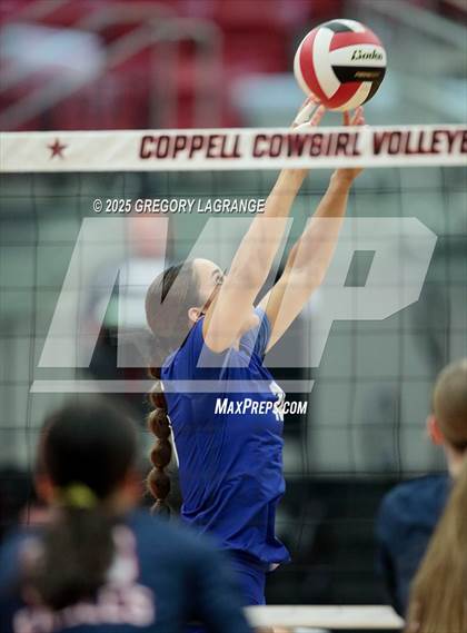 Thumbnail 3 in Allen vs Byron Nelson (UIL 6A Volleyball Regional Semi-finals Division 1) photogallery.