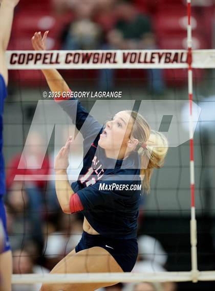 Thumbnail 2 in Allen vs Byron Nelson (UIL 6A D1 Volleyball Region Semi-final) photogallery.
