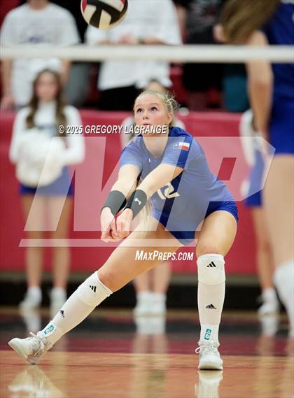 Thumbnail 2 in Allen vs Byron Nelson (UIL 6A Volleyball Regional Semi-finals Division 1) photogallery.