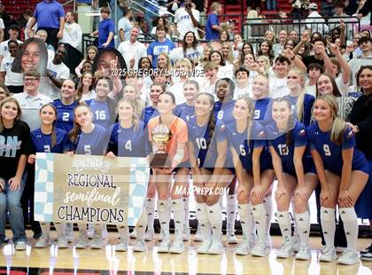 Thumbnail 1 in Allen vs Byron Nelson (UIL 6A D1 Volleyball Region Semi-final) photogallery.