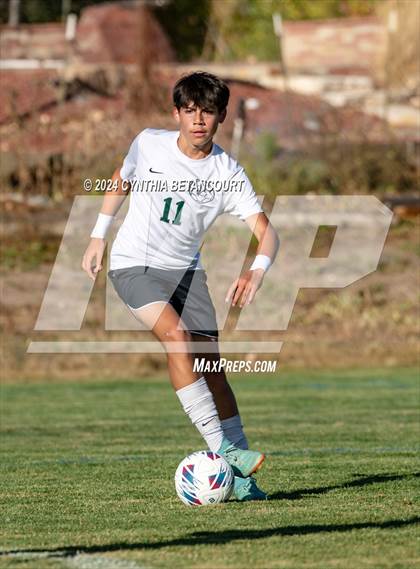 Thumbnail 3 in Mullen vs Falcon (CHSAA 4A Round 1) photogallery.