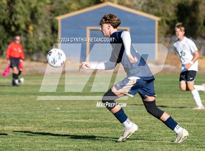 Thumbnail 3 in Mullen vs Falcon (CHSAA 4A Round 1) photogallery.