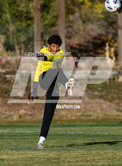 Thumbnail 1 in Mullen vs Falcon (CHSAA 4A Round 1) photogallery.