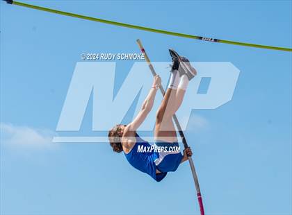 Thumbnail 1 in CIF SDS Boys Division 1 Track and Field Finals photogallery.