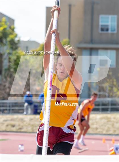 Thumbnail 1 in CIF SDS Boys Division 1 Track and Field Finals photogallery.
