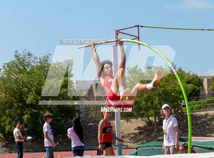 Thumbnail 3 in CIF SDS Boys Division 1 Track and Field Finals photogallery.