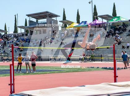 Thumbnail 1 in CIF SDS Boys Division 1 Track and Field Finals photogallery.