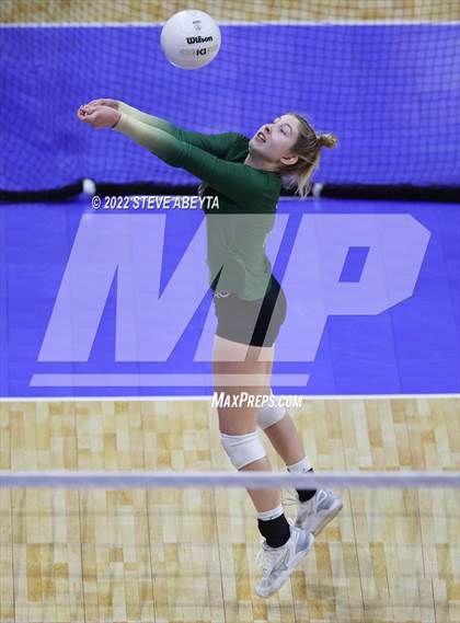 Thumbnail 3 in Mountain Vista vs. Chatfield (CHSAA 5A 3rd Round) photogallery.