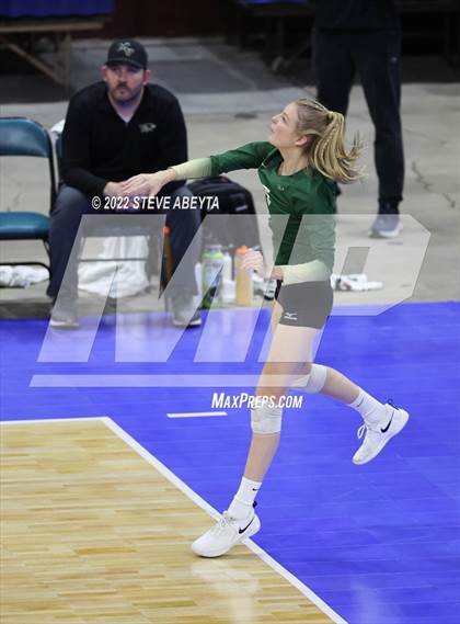 Thumbnail 3 in Mountain Vista vs. Chatfield (CHSAA 5A 3rd Round) photogallery.