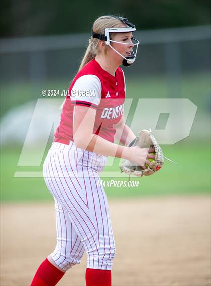 Thumbnail 1 in Deweyville vs Spurger (Evadale Tournament) photogallery.