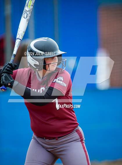 Thumbnail 3 in Deweyville vs Spurger (Evadale Tournament) photogallery.
