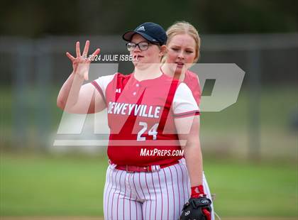 Thumbnail 1 in Deweyville vs Spurger (Evadale Tournament) photogallery.