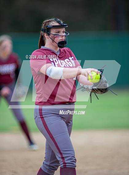 Thumbnail 2 in Deweyville vs Spurger (Evadale Tournament) photogallery.