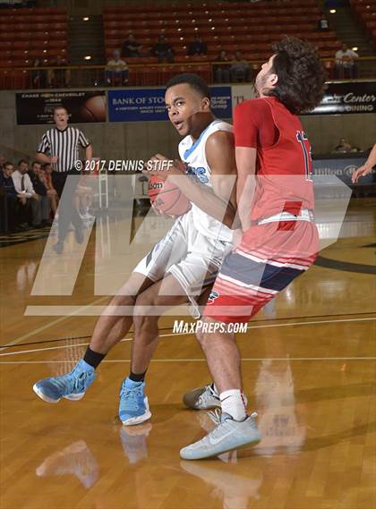 Thumbnail 2 in Beyer vs. Burbank (CIF SJS D2 Semifinal) photogallery.