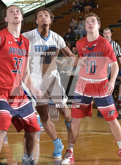 Thumbnail 2 in Beyer vs. Burbank (CIF SJS D2 Semifinal) photogallery.