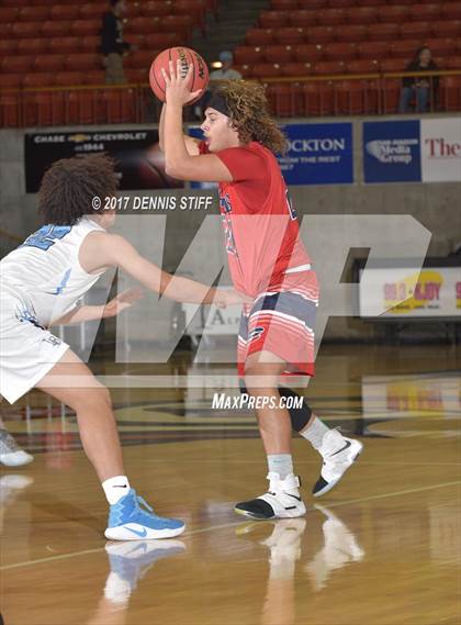 Thumbnail 2 in Beyer vs. Burbank (CIF SJS D2 Semifinal) photogallery.