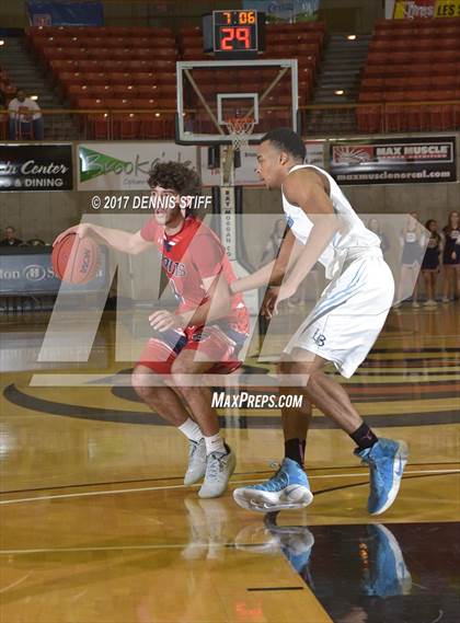 Thumbnail 2 in Beyer vs. Burbank (CIF SJS D2 Semifinal) photogallery.