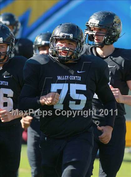 Thumbnail 1 in Santana vs. Valley Center (CIF SDS D4 Final) photogallery.